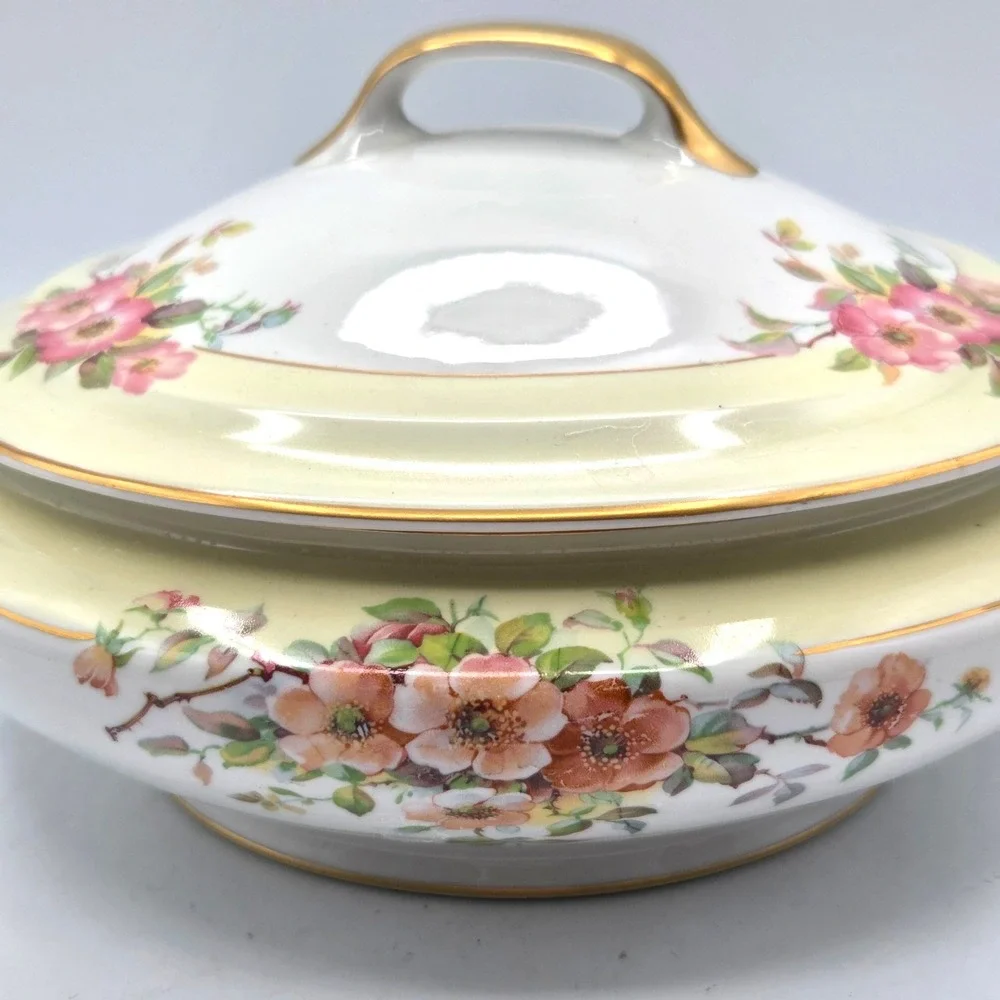 Jackson China Floral Covered Casserole Dish with‎ Lid Gold Rim VINTAGE